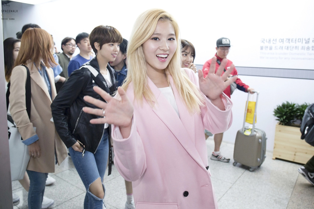 금발의 사나.jpg | 인스티즈