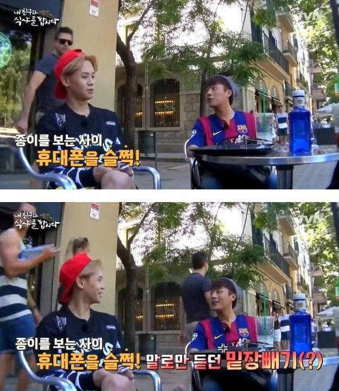 9903AF415AF2EF8830596E