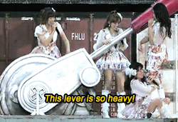 X2v28S2.gif
