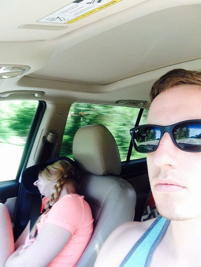 road-trip-sleeping-wife-pictures-husband-mrmagoo21-4-5a434c82b55db__700.jpg