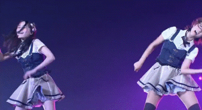 sAHmObX.gif