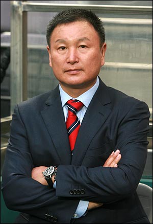 2001년 이후 한국 축구 대표팀 감독