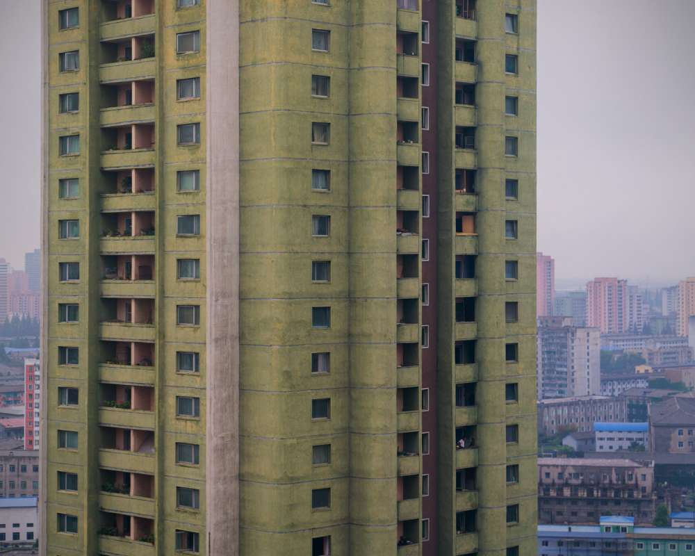 Pyongyang-vintage-socialist-architecture-13.jpg