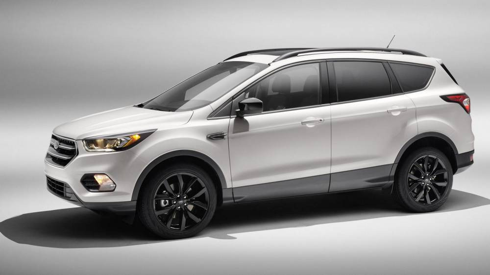 ford-escape-sport-appearance-package-002-1.jpg