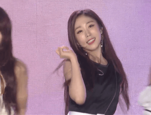 드림콘서트 블랙 민소매 지수 3.gif