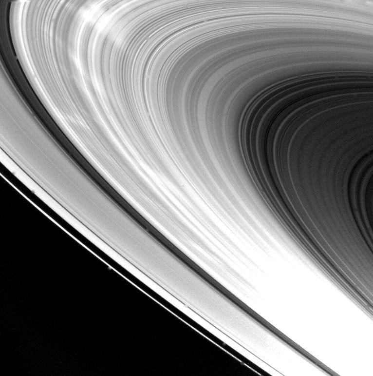 1980 8 hours after its closest approach to Saturn on Nov 12, Voyager 1 took this picture of the planet's ring system..jpg