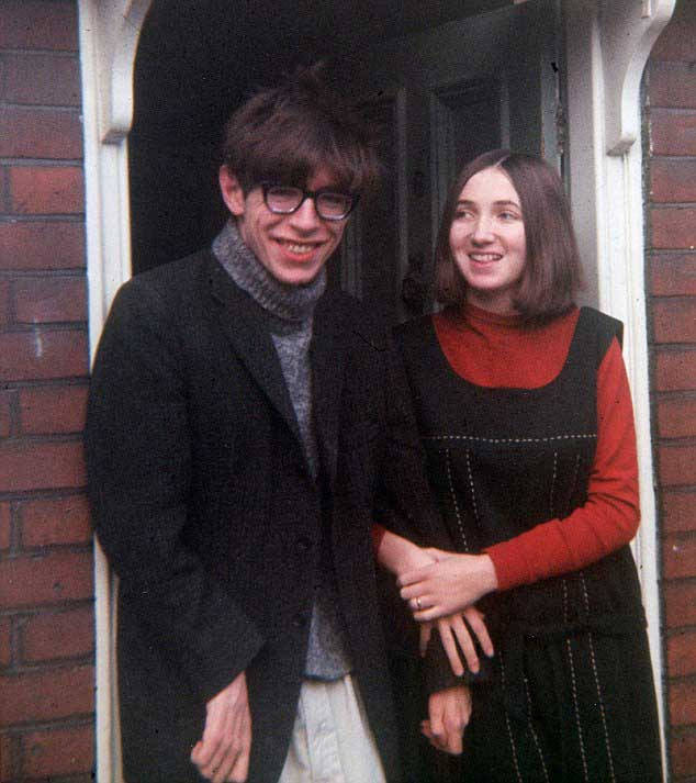 1965 Stephen Hawking and his wife Jane Wilde.jpg