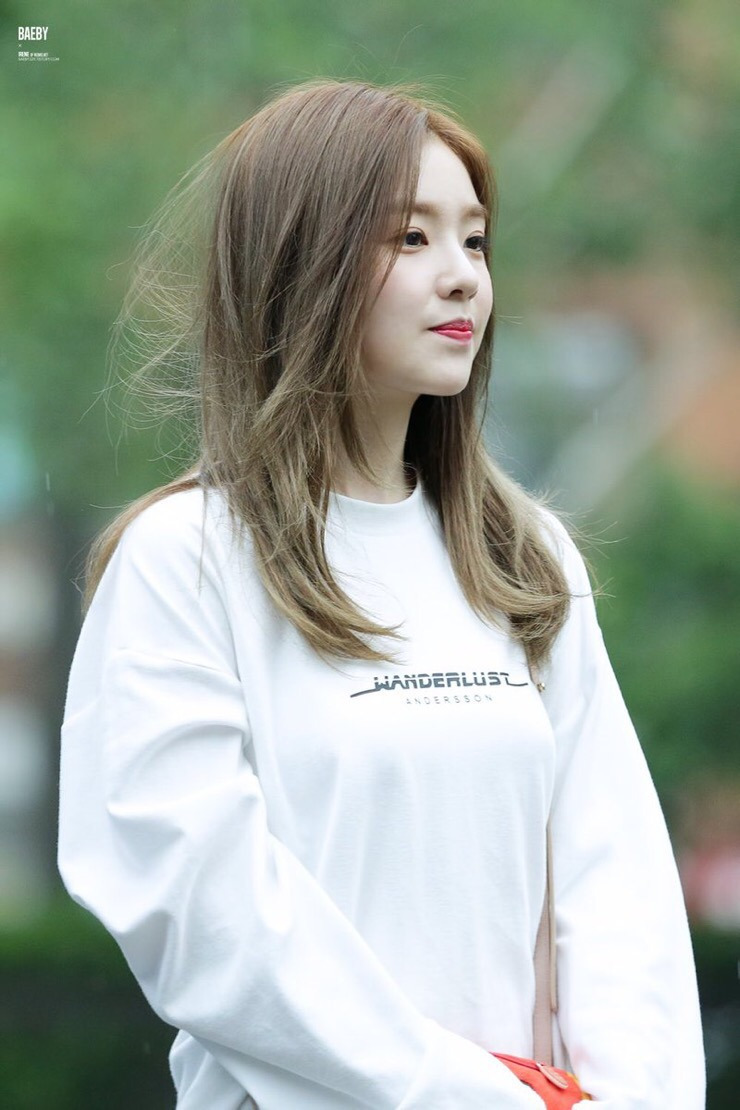 99B8934D5BC7FB1C1576E4