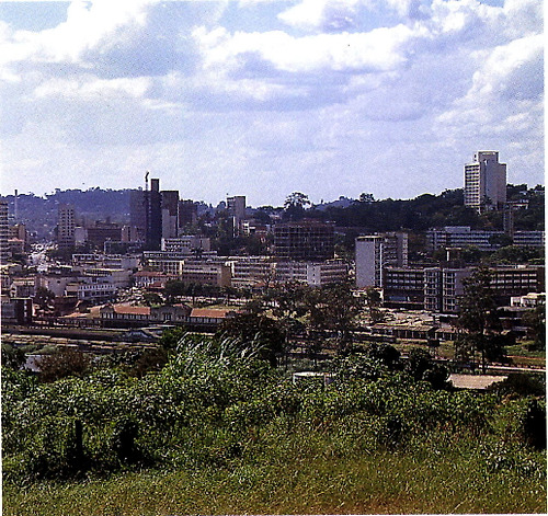 수도 캄팔라의 시가 전경