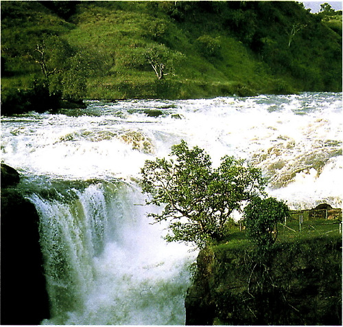 카발레가 폭포 공원에 있는 카발레가 폭포