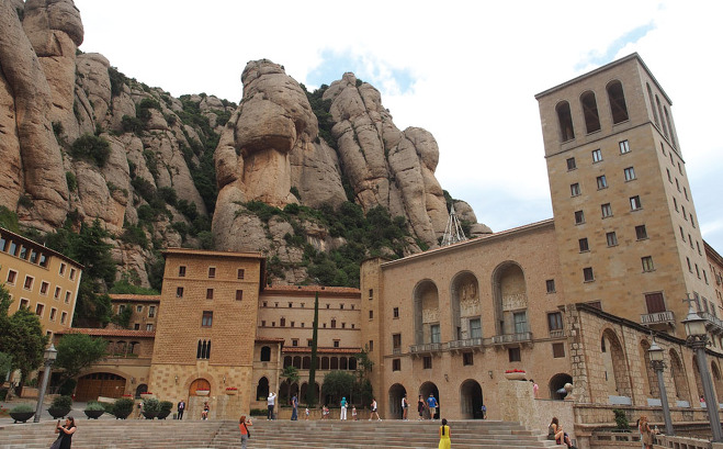 몬세라트 수도원(Monestir de Montserrat)