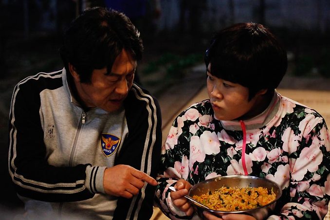 ?fname=http%3A%2F%2Ft1.daumcdn.net%2Fmovie%2F1e32b93b4bab0362d2cdf1e92e64cc8049c90249