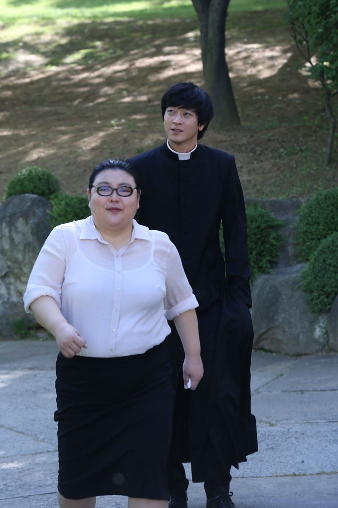 ?fname=http%3A%2F%2Ft1.daumcdn.net%2Fmovie%2Fead3f6847b043572d7f47d2f91f8ab97f0b1e7e8