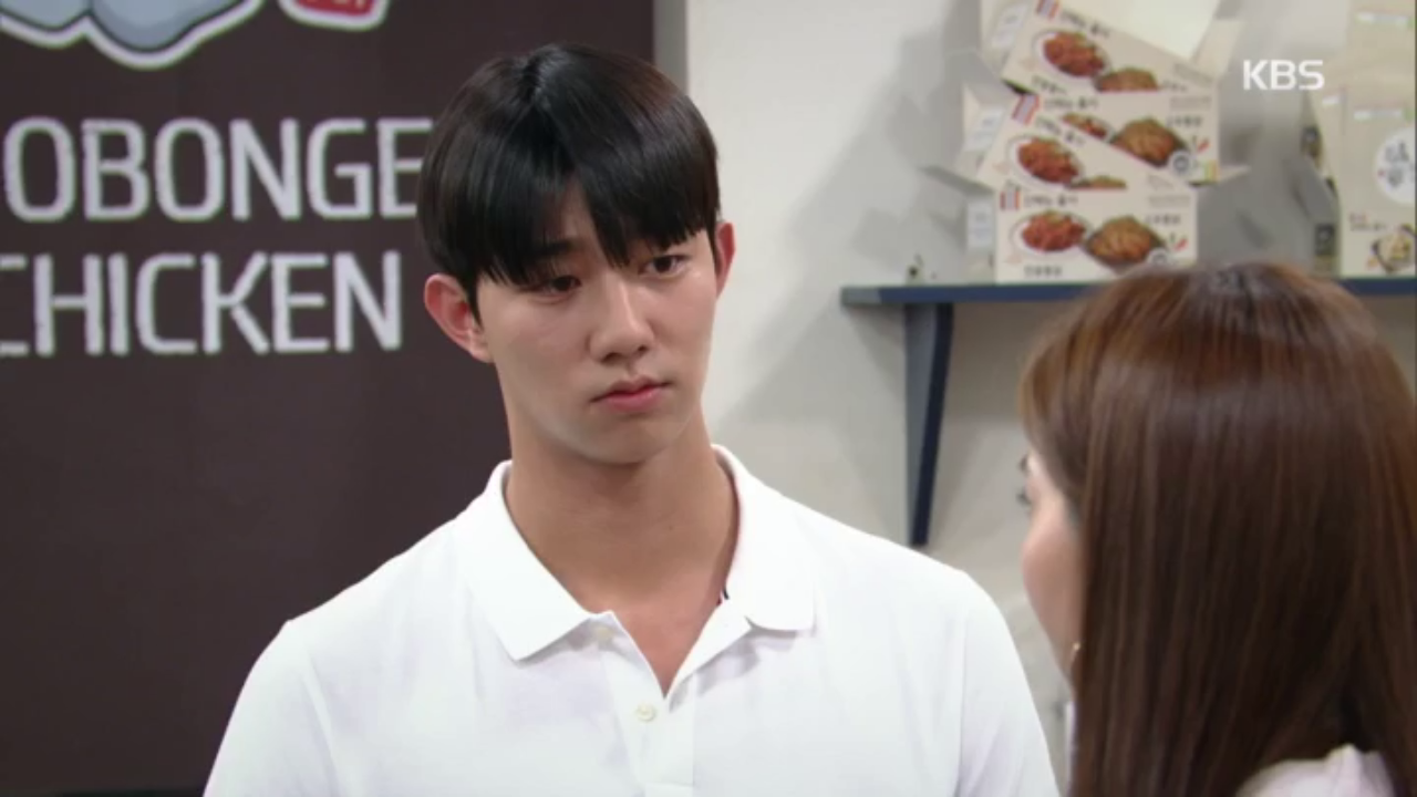 안색이 어두운 오윤아 걱정하는 기도훈...! ＂안 좋은 일 있어요...?＂