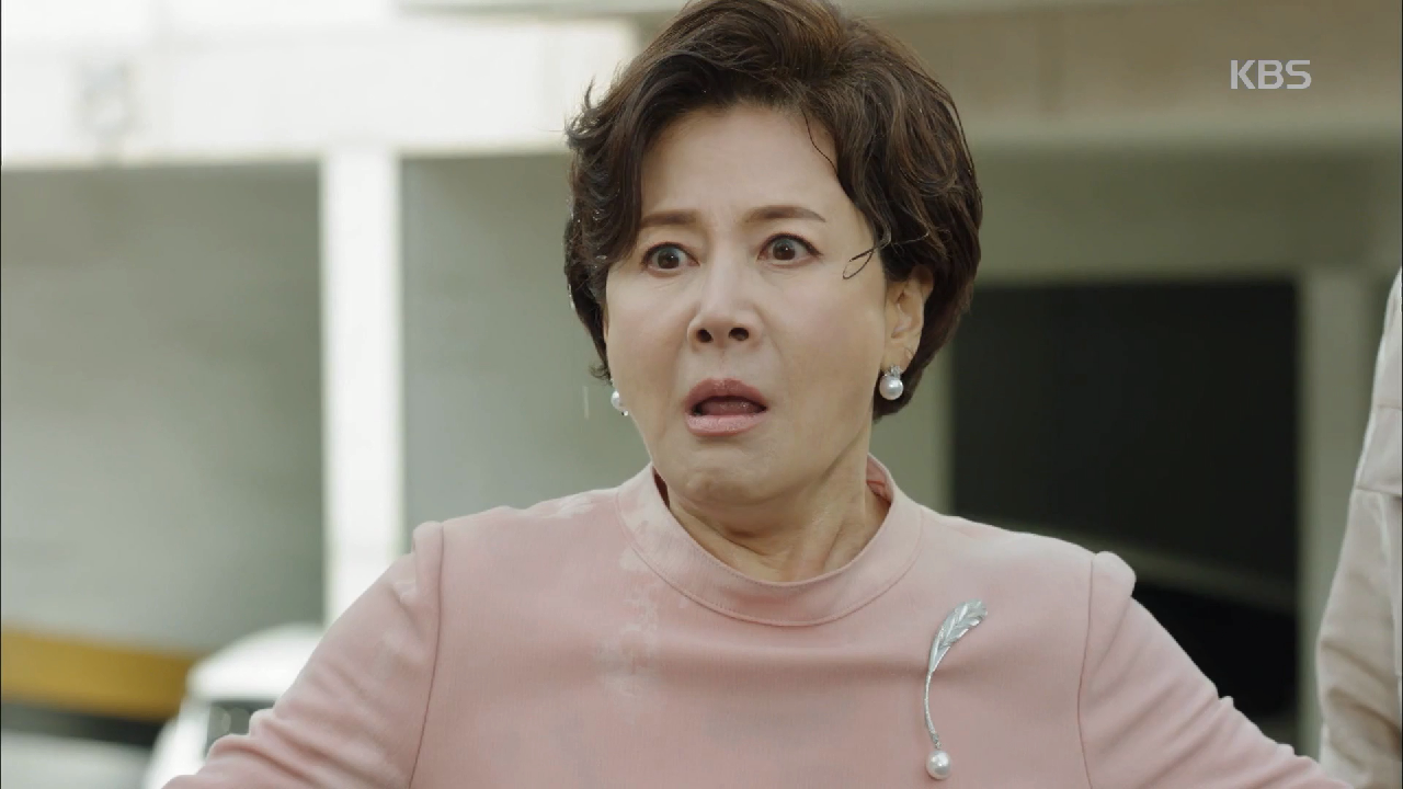 박정수에게 물을 뿌려버린 김해숙! "어머 지금 무슨짓을 하신거에요!"