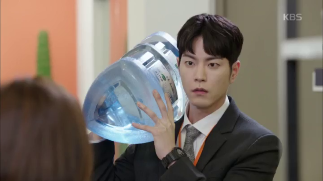 "엄마가 왜 여기서 나와..?" 물병 옮기다가 최명길 마주친 홍종현!