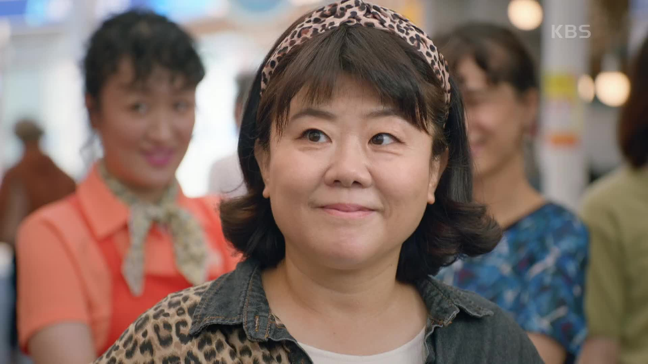 ＂여기 시장 사장님들, 보통 아니세요~＂ 새로운 용주시장 상인회 회장님, 이정은의 포스※