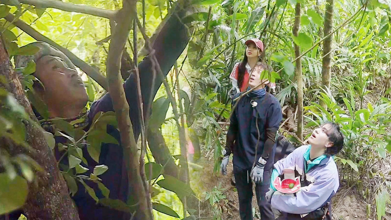 김병만, 맨손으로 나무타는 족장 클래스 ‘타잔 빙의’