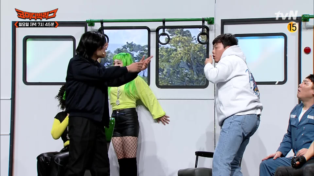 [선공개] 느그 서장 남천동 살제? 갑자기 버스 분위기 범죄와의 댄스파티ㅋㅋ