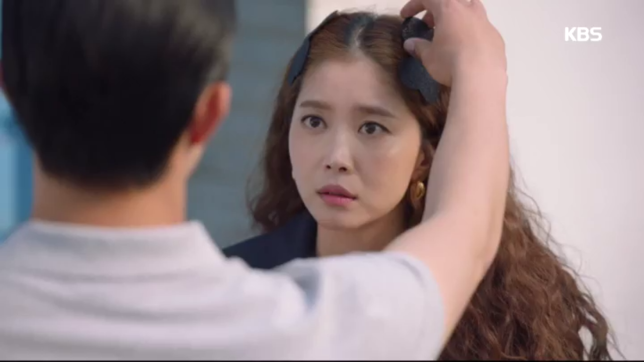 미안해하는 기도훈에게 부탁하는 오윤아☆ ＂그럼... 나 뭐 하나만 도와줄래...?＂