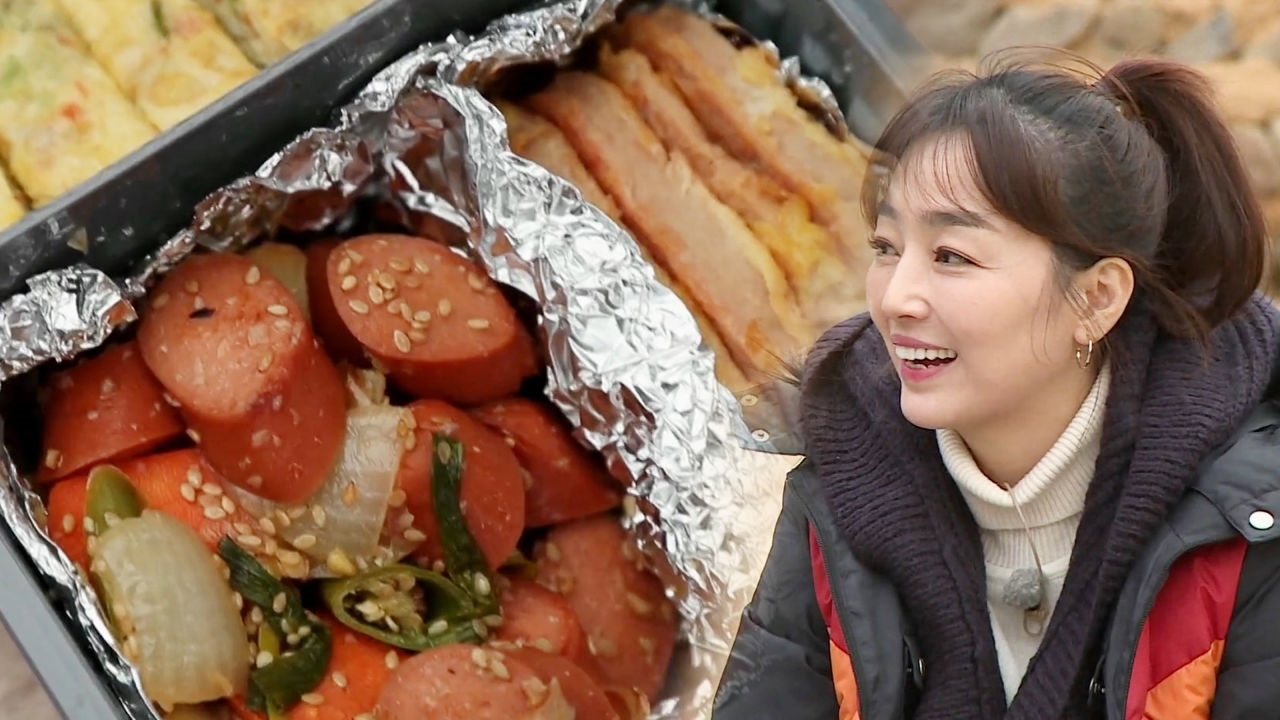이연수, 푸짐 반찬 담긴 황제 도시락 공개 ※술안주 아님 주의 - kakaoTV 이연수, 푸짐 반찬 담긴 황제 도시락 공개 ※술안주 아님 주의