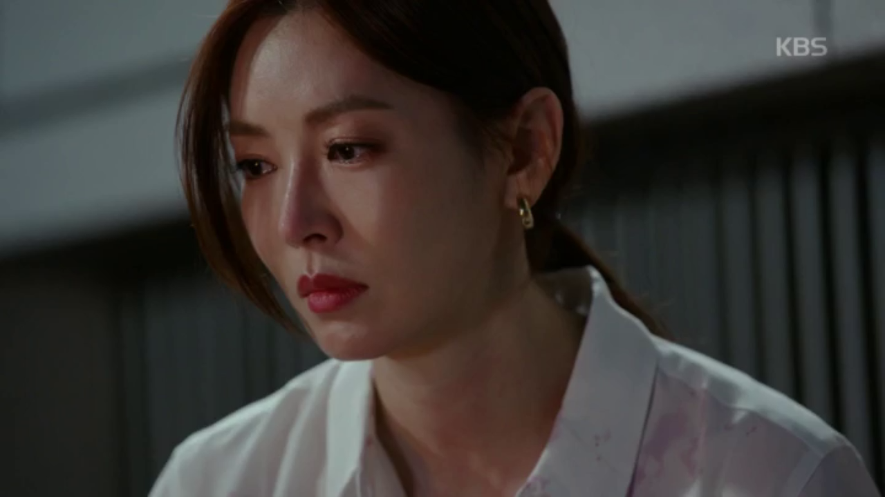 최명길의 사진을 불태우는 김소연 "그래도 엄마라고.. 기다렸어 바보같이"