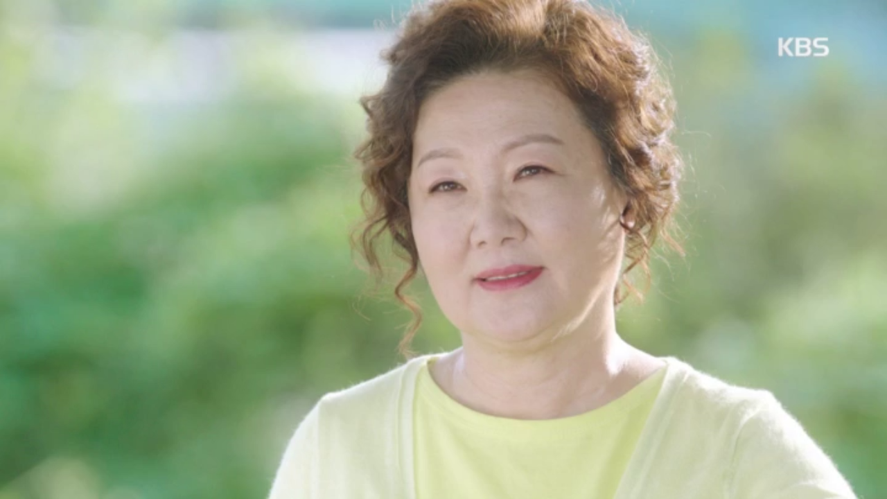 "그렇게 씩씩하게 살아야 해... 세상에서 제일 예쁜 내 딸들..."