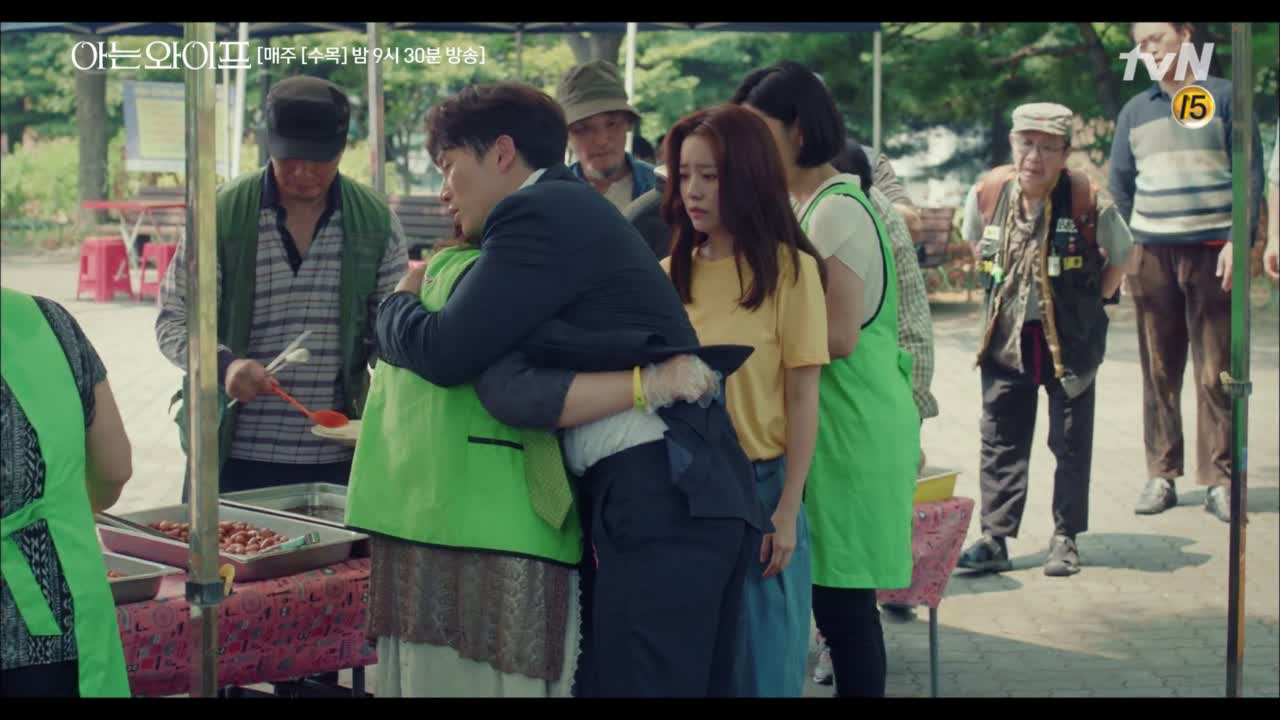 사라졌던 엄마 찾은 우진, 그리고 주혁. 기쁨의 폭풍 포옹! #엄마둥절