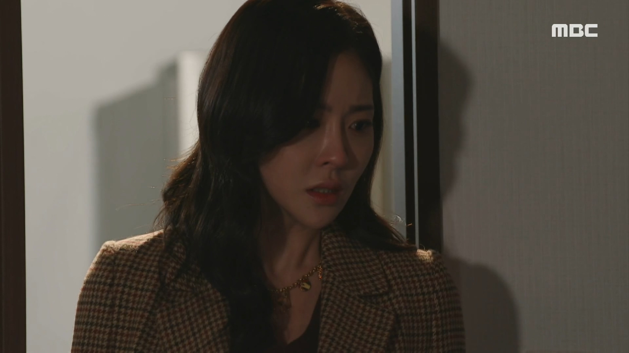 한 침대에서 잠든 심이영&amp;최성재를 보고 질투하는 진예솔 ＂이것들이 끝까지...!＂