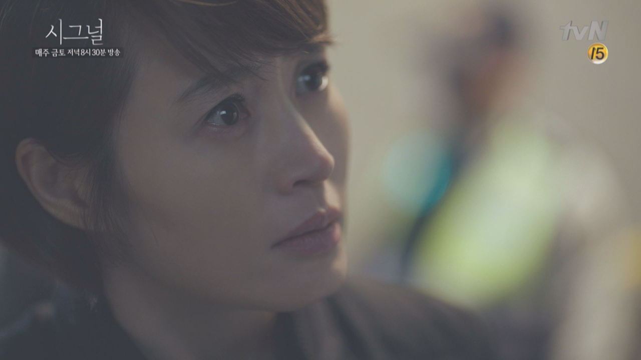 새로운 사건 발생! 김혜수-이제훈의 서늘한 날선 대립!