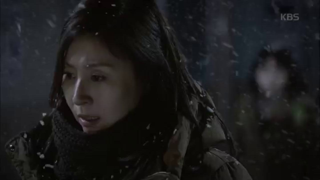 최명길과 자신 사이에 있었던 일을 회상하는 김소연!