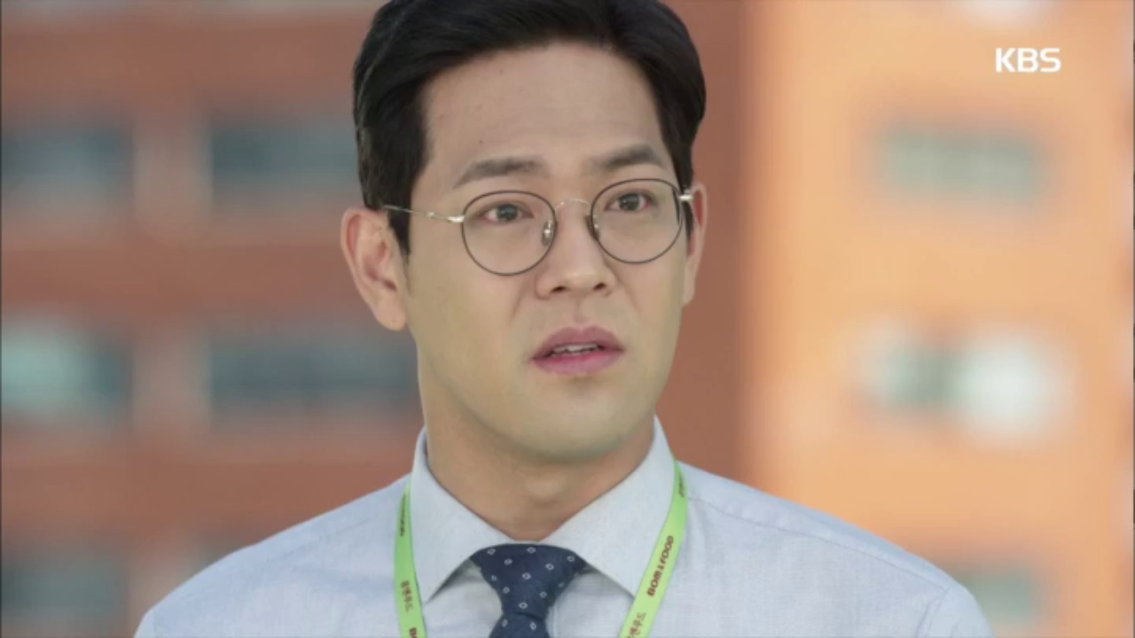 ＂아니 그게..＂ 홍비서 에게 들킨 사내연애!