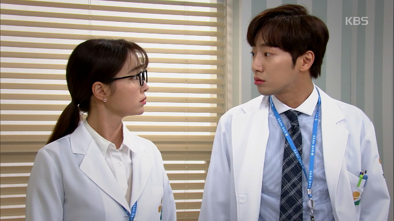 이민정과 이상엽, 티격태격하다가 한 목소리로 ＂여기 원래 내 아지트거든?!＂