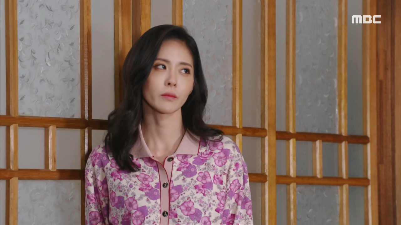 난생 처음 해보는 김장에 구박덩이 된 진예솔, ＂야! 뒤집어!!＂