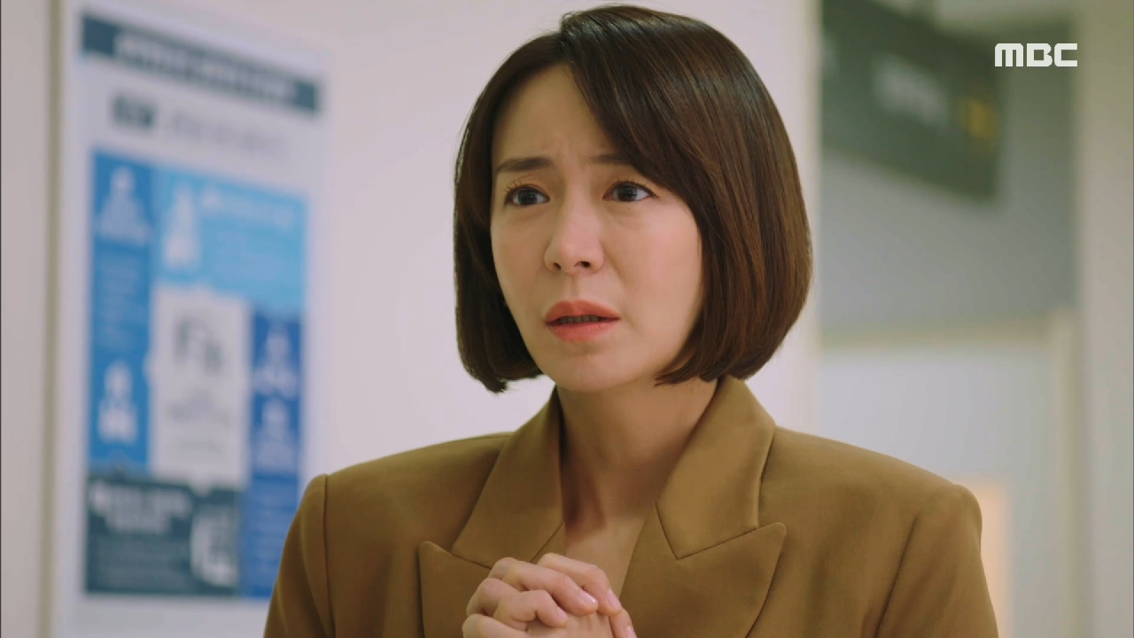 ＂괜찮아... 금방 나올거야...＂ 다친 최성재가 걱정되는 심이영