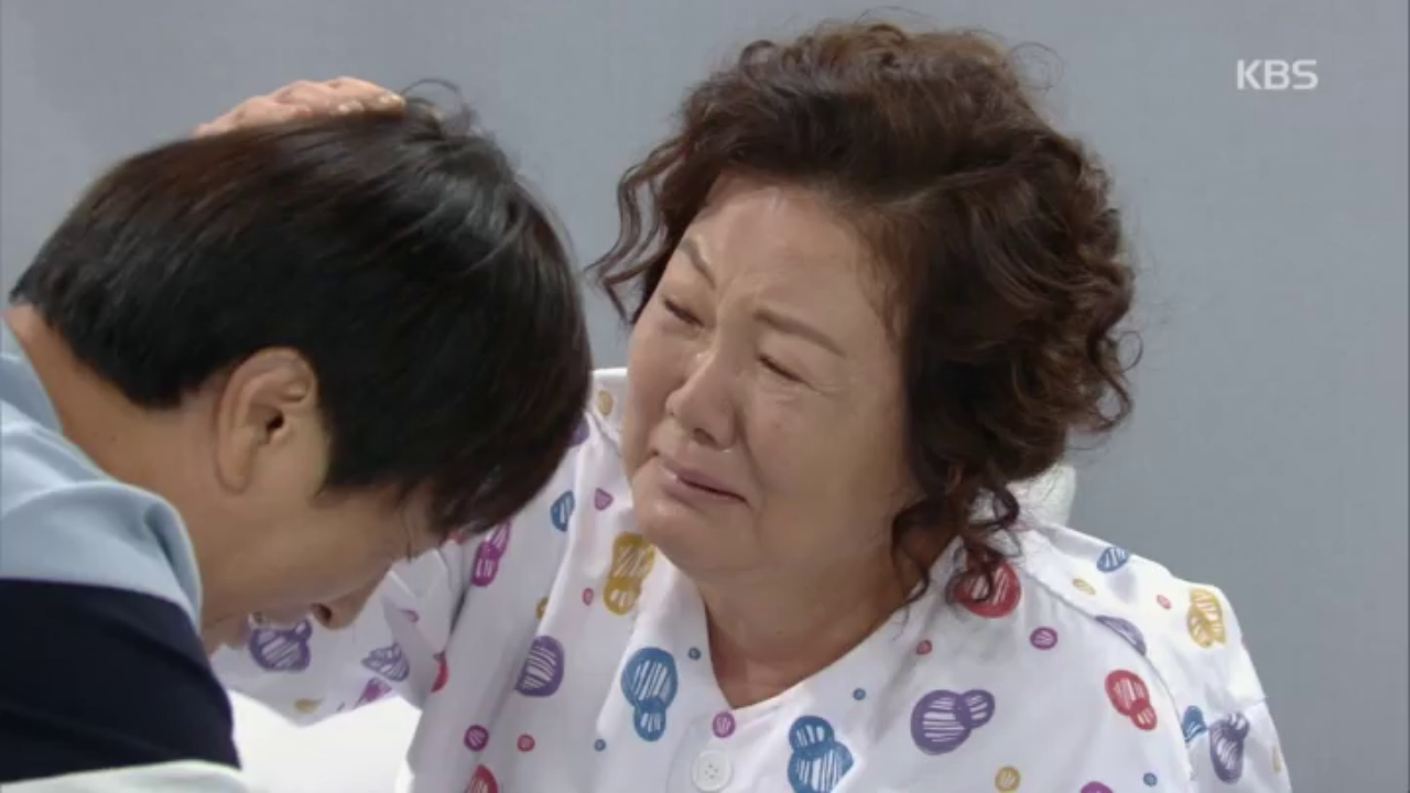 "난 이런거 필요 없다고!" 항암 치료를 거부하려는 김해숙
