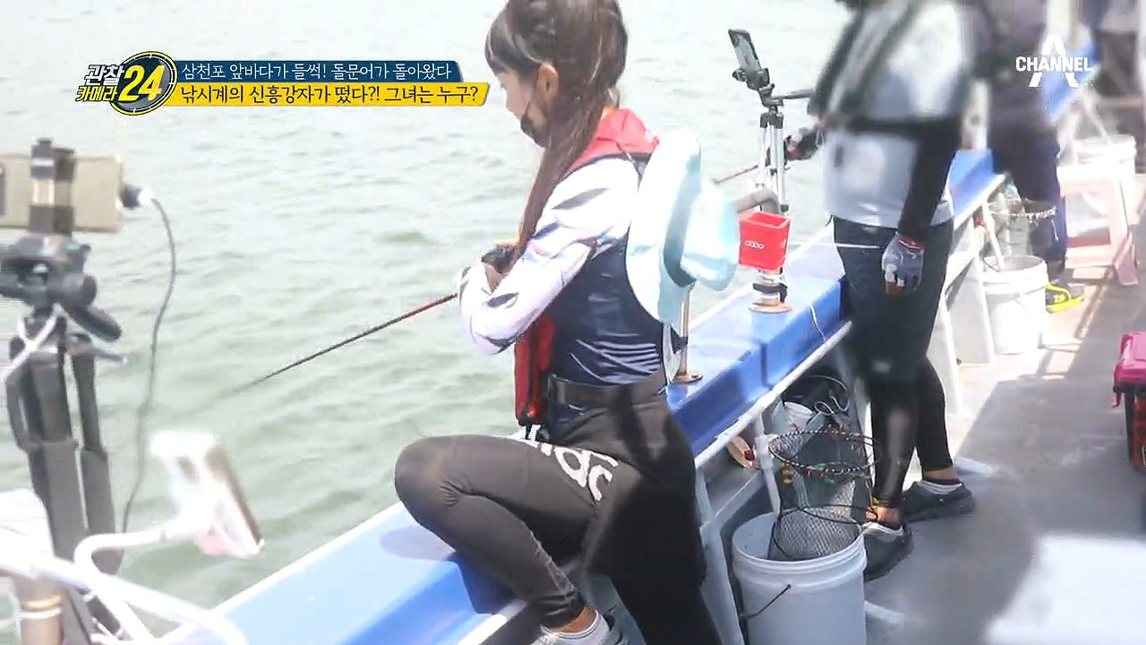 낚시는 남자의 전유물이 아니다?돌문어 낚시의 신흥강자가 떴다!