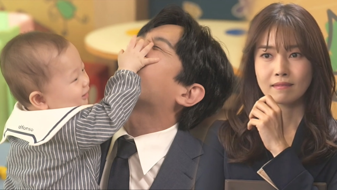 문보령, 능숙하게 사보 인터뷰 진행하는 이재황에 심쿵 눈빛♡