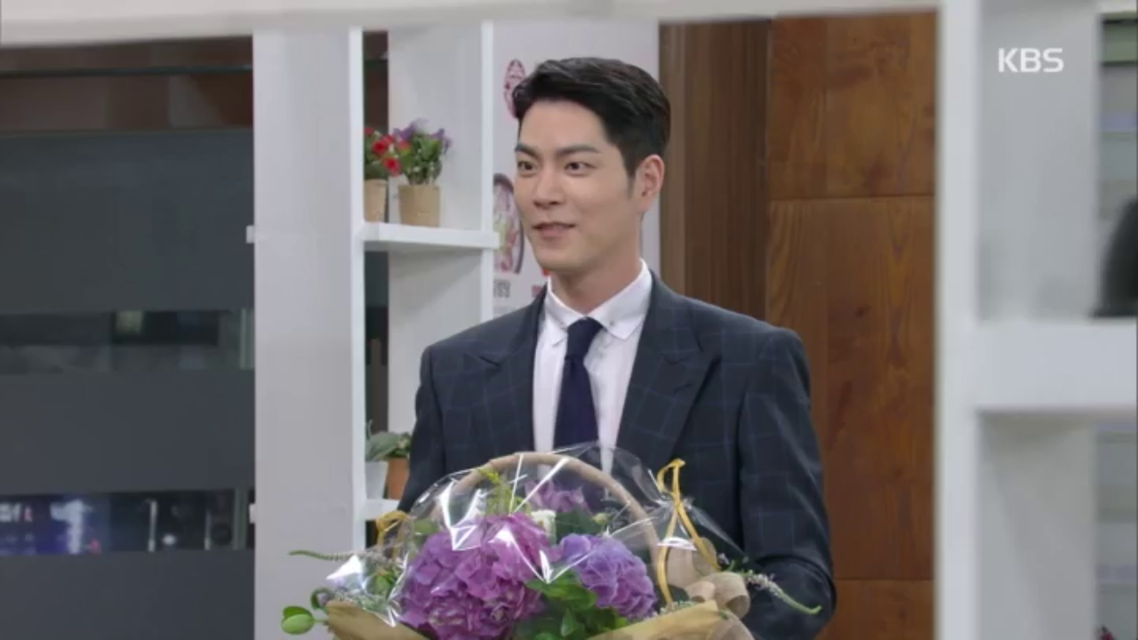 "안녕하십니까 어머니!" 갑작스럽게 김해숙 가게로 찾아간 홍종현!