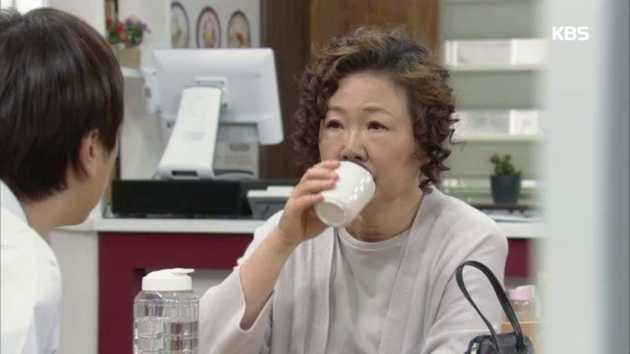 박근수에게 한마디 듣고 걱정이 더 심해진 김해숙!