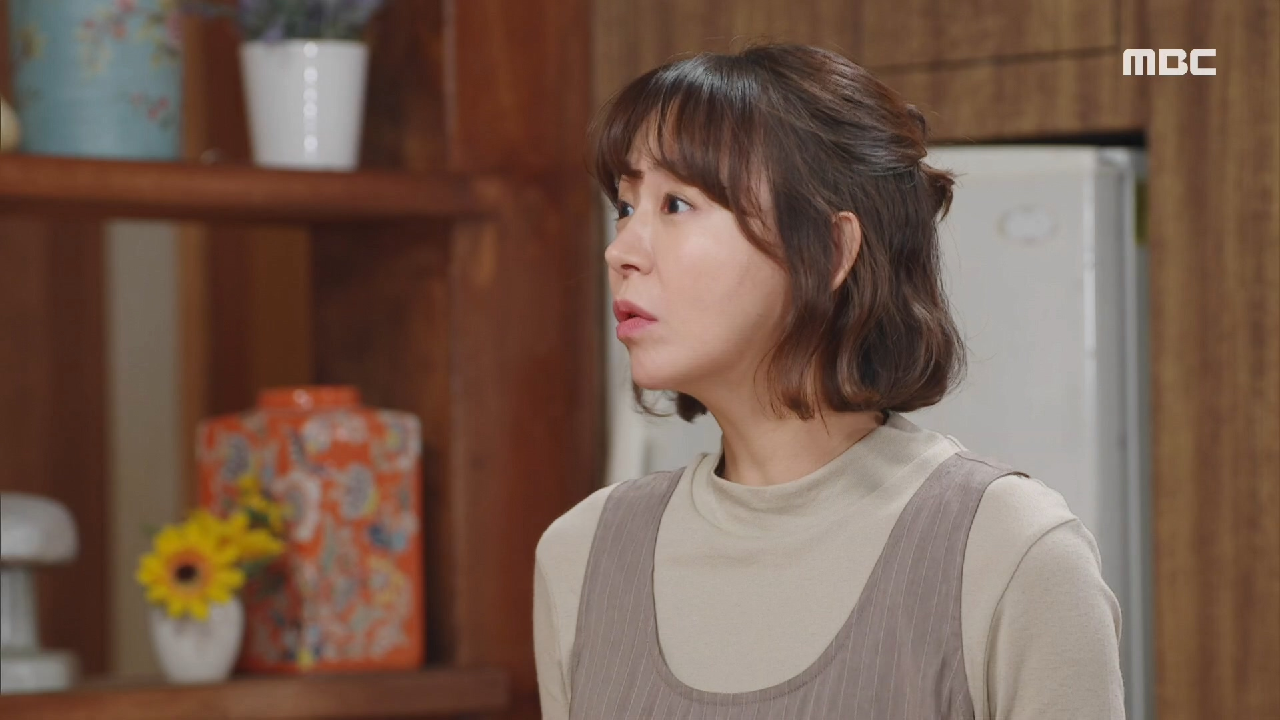 ＂신고해버리기 전에 얼른 나가!＂ 이혼소장을 보고 찾아온 원기준을 쫓아내는 심이영!