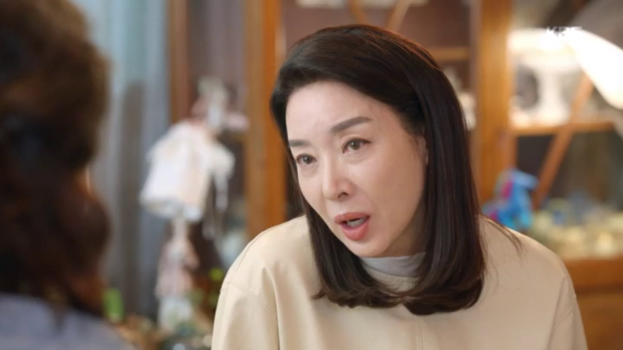 해맑게 차화연 속 긁어놓는 김보연♨ ＂이혼 둘에 파혼 하나에... 영화 제목 같다 얘!＂