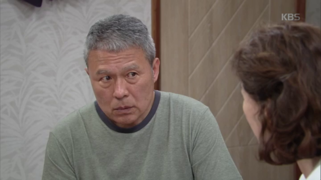 ＂내가 경고하는데! 그 여자하고 얽히지 말어!＂ 차화연에게 호되게 혼나는 천호진♨