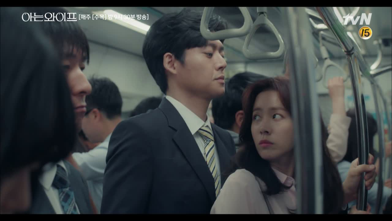 &#39;그렇게 살지 마 새꺄&#39; 지하철 치근덕 남에게 사이다 1톤...