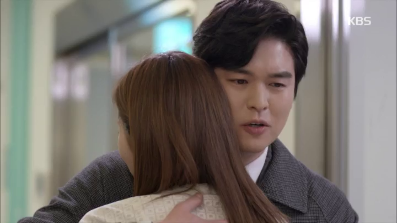 힘들어하는 유이에게 달려온 이장우! ＂그럼요 내말 믿어요.＂