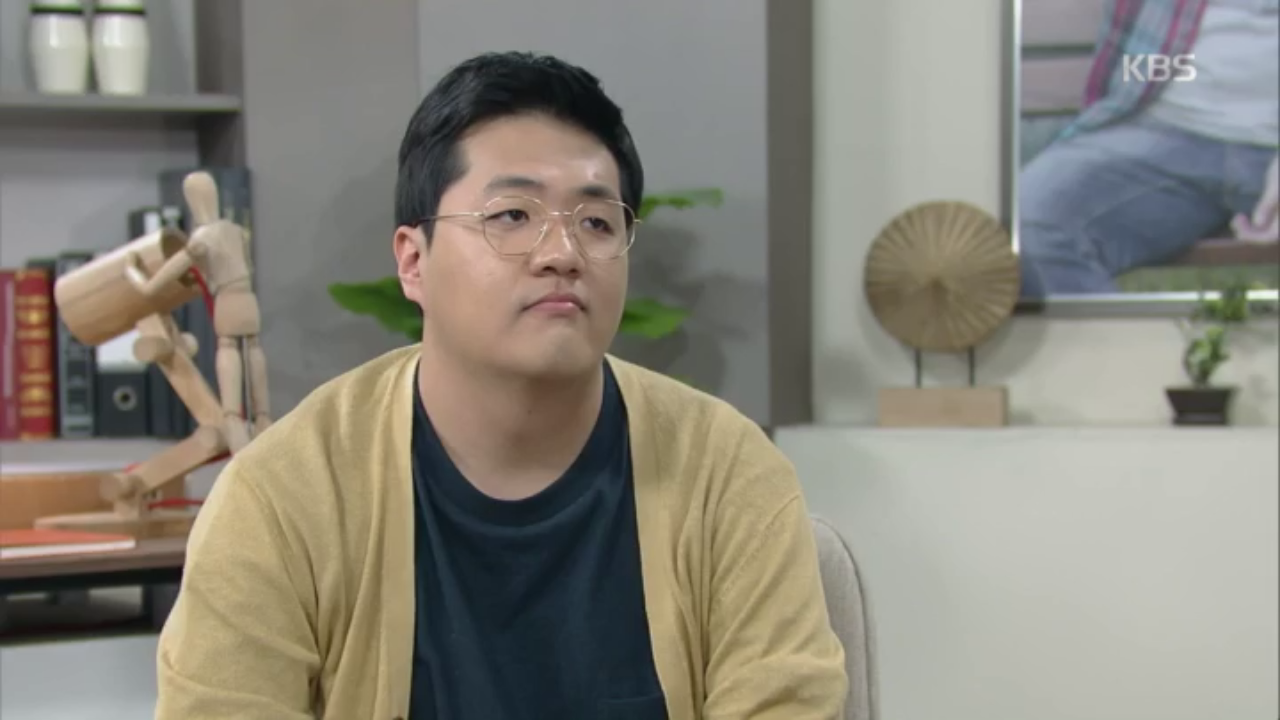 돌담길에 매일 출근하기로 한 남태부! "제 책상도 추가해 주십쇼!