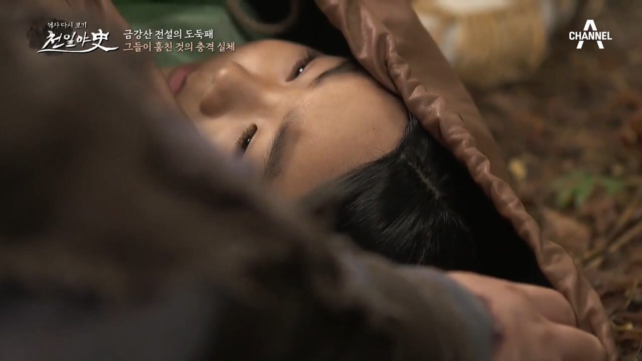 어린아이를 훔쳐온 도둑? 귀한 사대 독자를 찾아온 수상한 스님