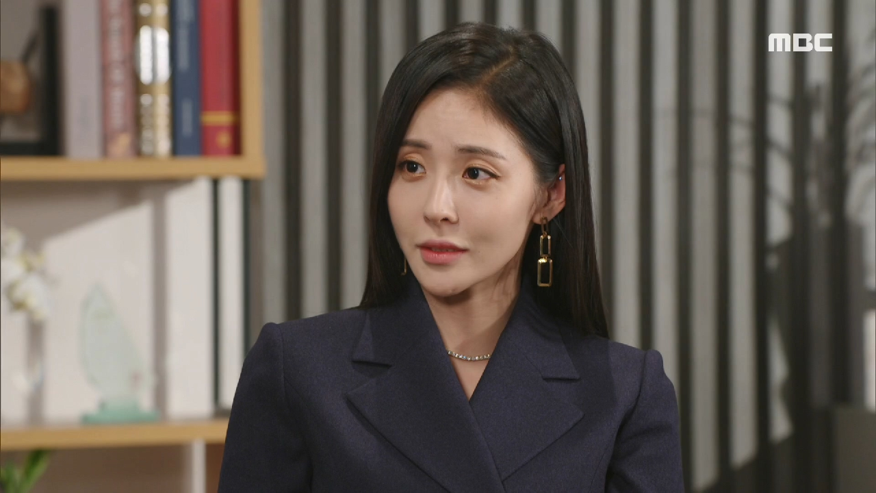 ＂이젠 진짜 대표야＂ 회사 이름까지 바꾸려는 진예솔