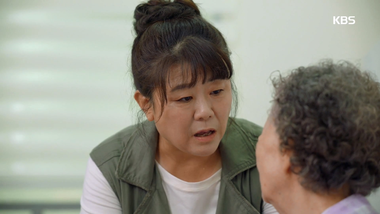 딸처럼 조미령 엄마 간호하고 있는 이정은...ㅠㅠ ＂진짜 아무 일도 없는 거죠...?＂