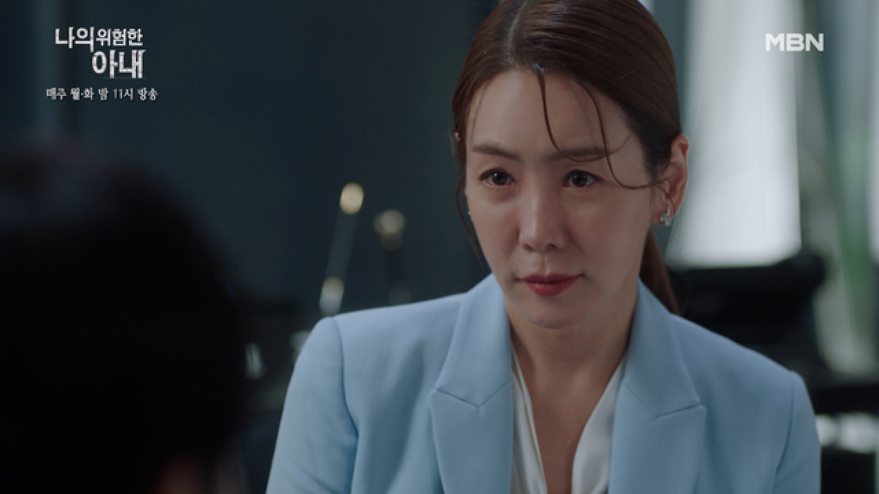 김정은, 그녀가 후배를 죽인 것인가..? 아직 밝혀지지 않은 백수장 죽음의 범인!